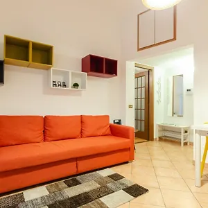 Apartment Cozy Flat - Porta Romana - Duomo, Milan