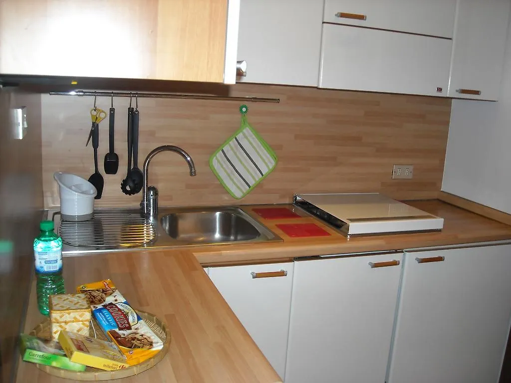 Appartamento Via Rovetta Milan 0*,